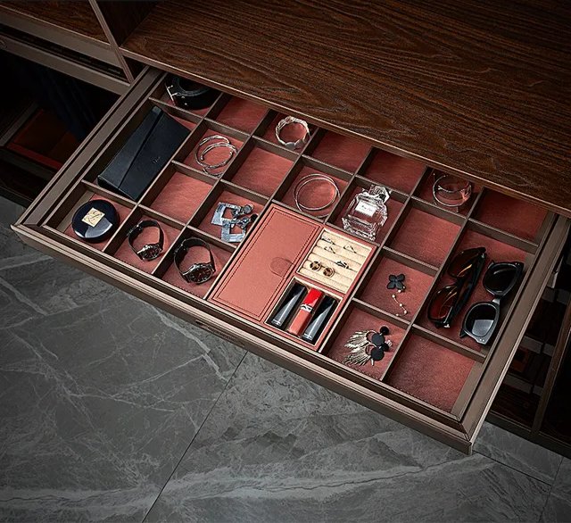 Men′ S Watch Organizer Box 12 Slots with Drawer Ndmwr-09 - China Watch Box  and Wooden Watch Box price | Made-in-China.com